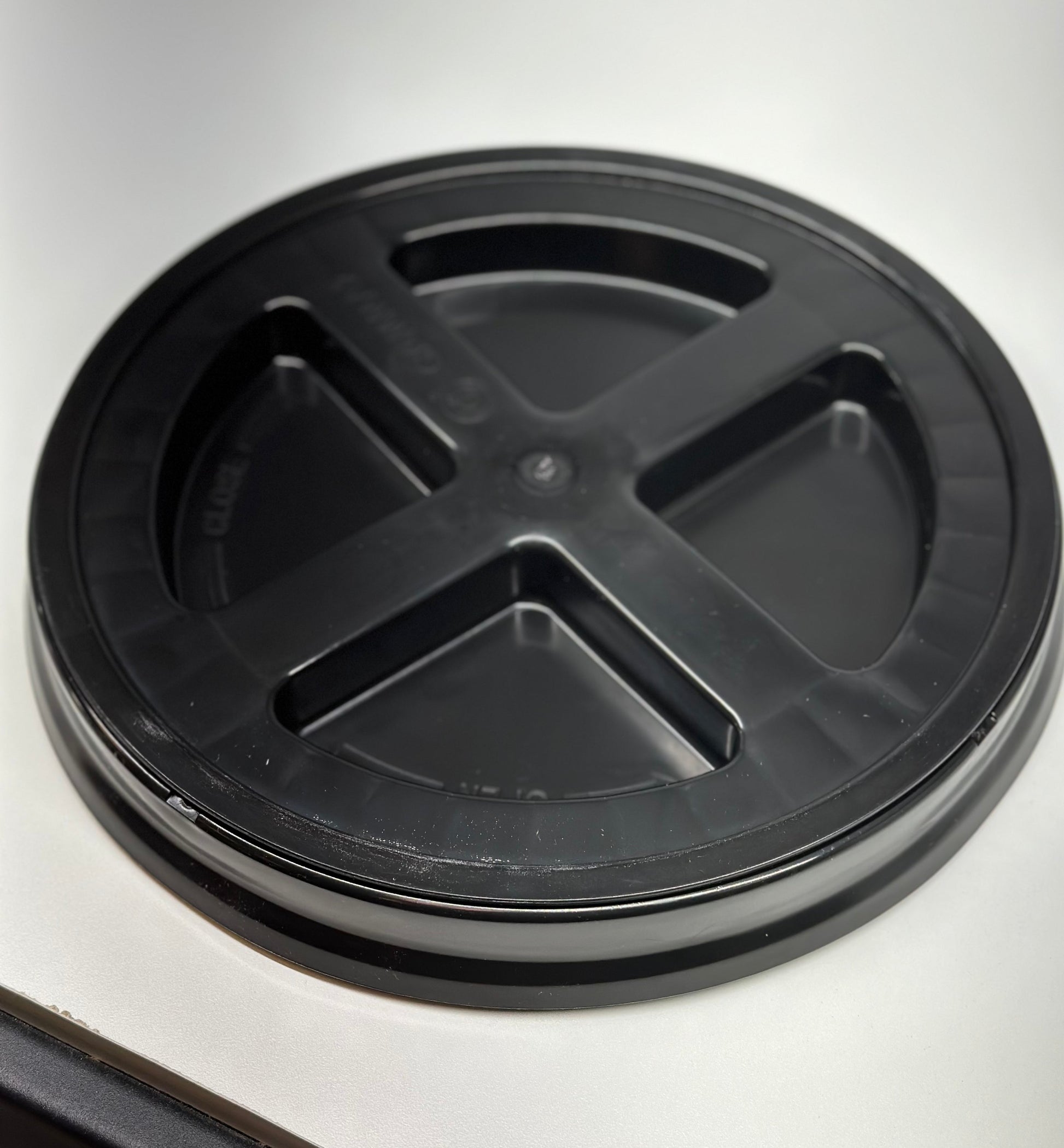 Gamma Seal Lid